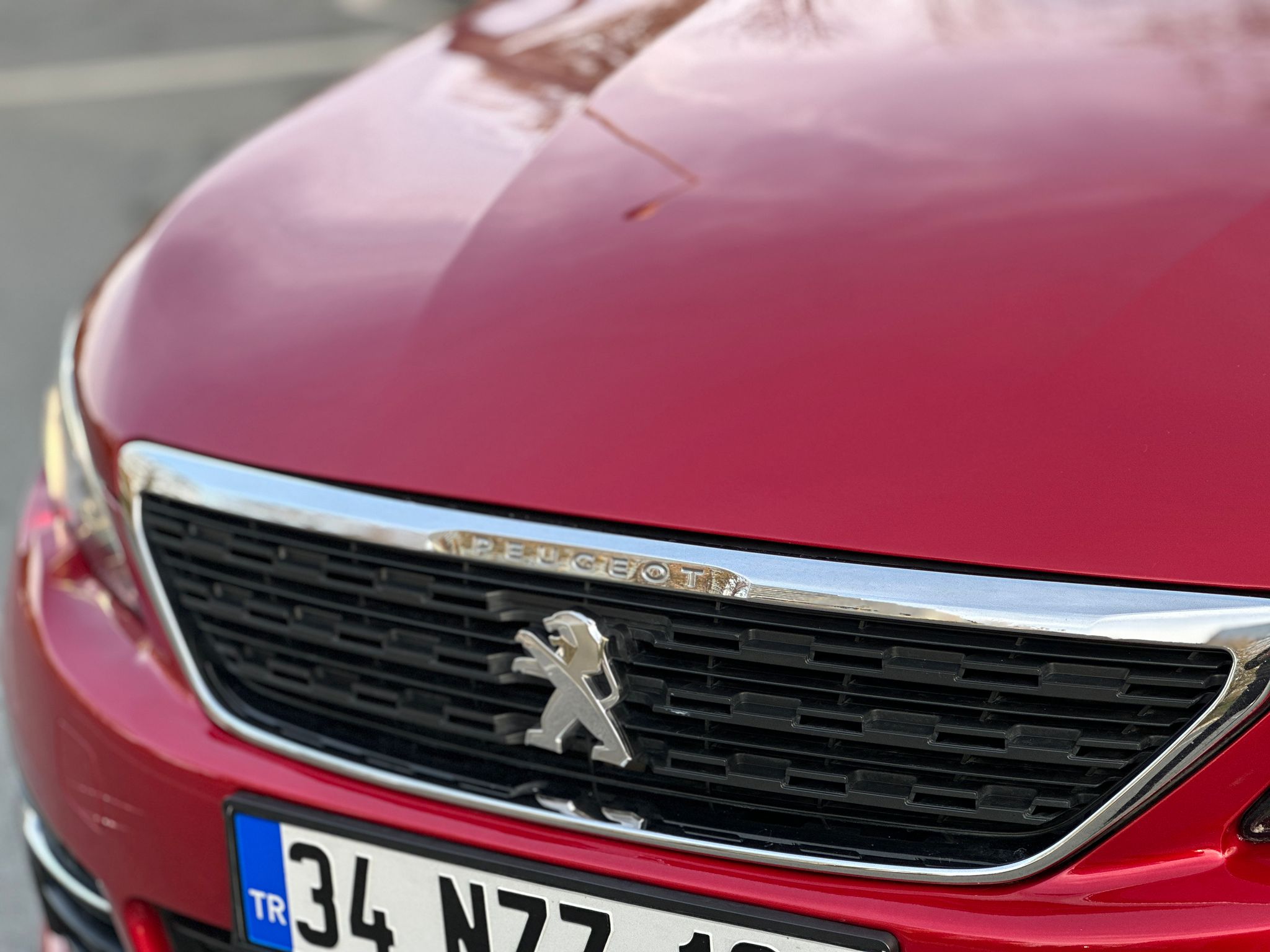 2020 MODEL CAM TAVANLI OTOMATİK VİTES 125 BİN KM DE MASRAFSIZ
